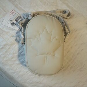 Lululemon Athletica Team Canada Maple Leaf Design 🍁